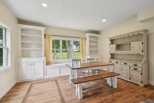 2256 40th Ave, Osceola, WI, 54020-5814 | Card Image
