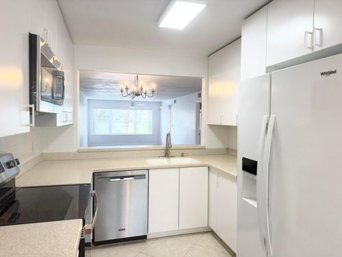 102-4745 Lucerne Lakes Blvd, Lake Worth, FL, 33467 | Card Image