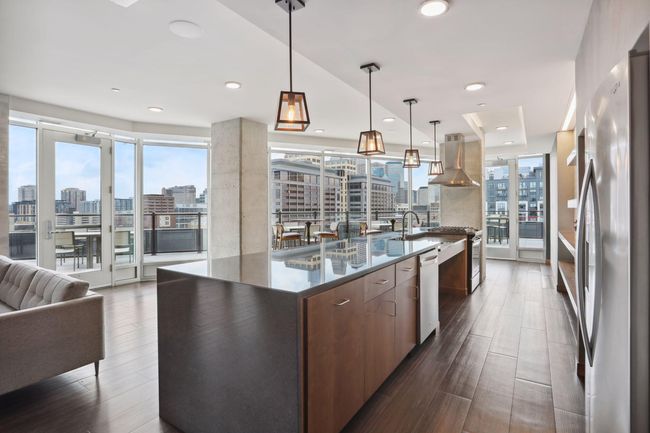 APT-1503 - 811 Washington Ave S, Condo with 2 bedrooms, 2 bathrooms and null parking in Minneapolis MN | Image 24
