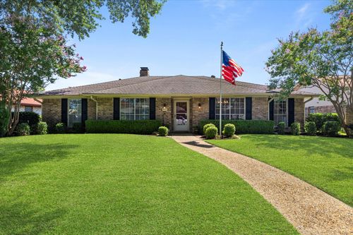 442 Birch Ln, Richardson, TX, 75081-5526 | Card Image