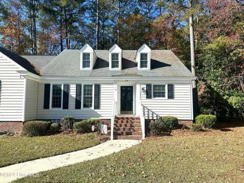 1b-210 Hawthorne Lane W, Wilson, NC, 27893 | Card Image