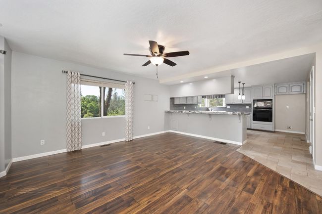 285 Fairidge Dr, House other with 4 bedrooms, 3 bathrooms and null parking in Applegate CA | Image 10