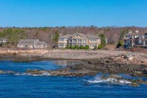 17 Seaview Avenue, Kennebunkport, ME, 04046 | Card Image