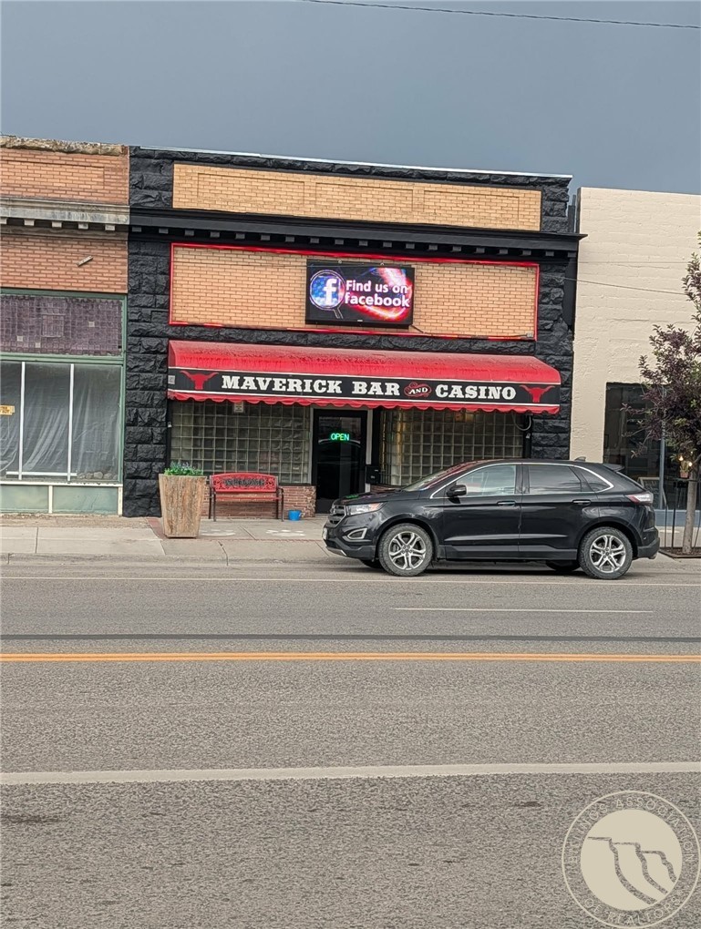 114 Main St, Roundup, MT 59072