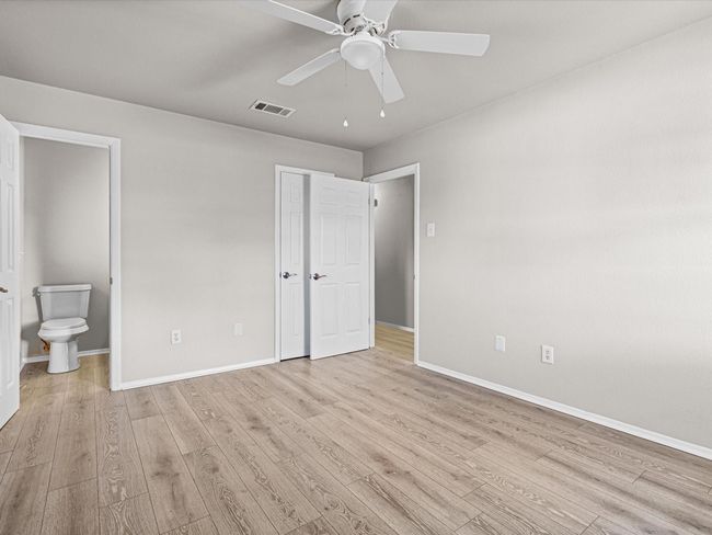 513 Bluebonnet Ln, House other with 3 bedrooms, 2 bathrooms and null parking in Red Oak TX | Image 4