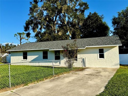 9701 Theresa Cir, THONOTOSASSA, FL, 33592-3409 | Card Image