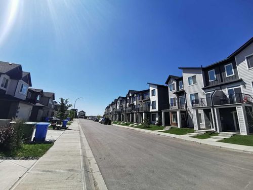336 Seton Villas Se, Calgary, AB, T3M3T8 | Card Image