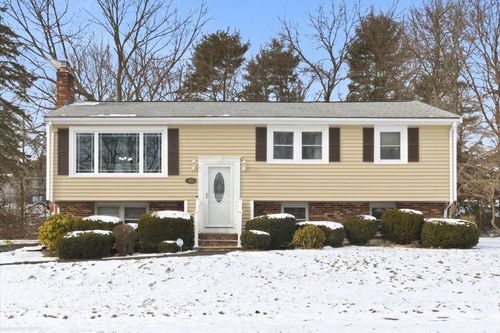 49 Powell St, Stoughton, MA, 02072-3931 | Card Image