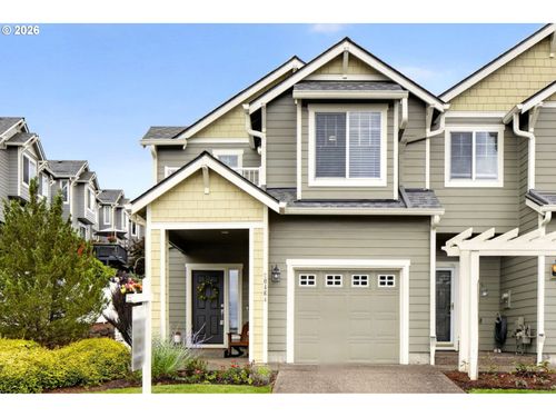 20464 Hoodview Ave, West Linn, OR, 97068-7213 | Card Image