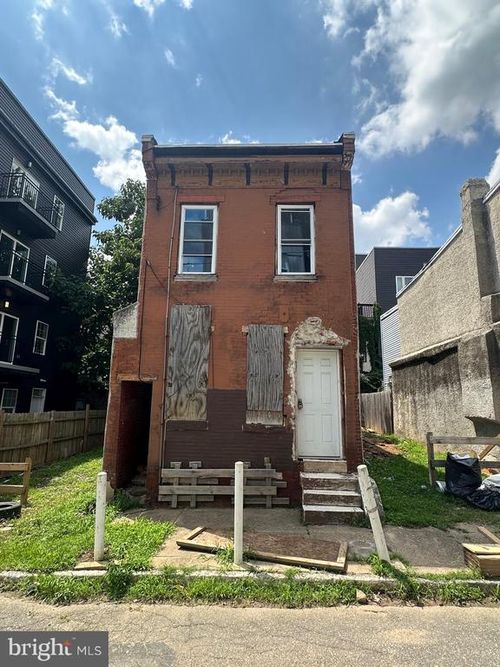 2112 N Darien St, PHILADELPHIA, PA, 19122-1316 | Card Image