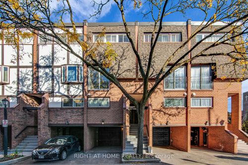 13-2716 St Clair Ave E, East York, ON, M4B1M6 | Card Image
