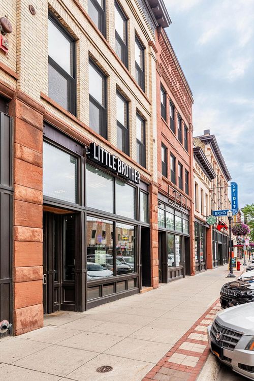 apt-204-117 Broadway N, Fargo, ND, 58102-5096 | Card Image