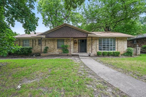 6330 Autumn Woods Trl, Dallas, TX, 75232-3104 | Card Image