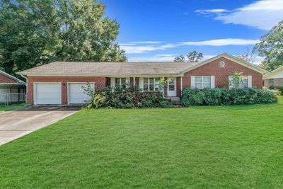 209 Indianhead Drive, House other with 3 bedrooms, 2 bathrooms and null parking in Sherwood AR | Image 1