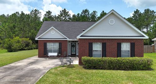 13920 Maddie Cir, D'Iberville, MS, 39540-5061 | Card Image