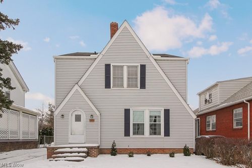 3878 W 134th St, Cleveland, OH, 44111-4424 | Card Image