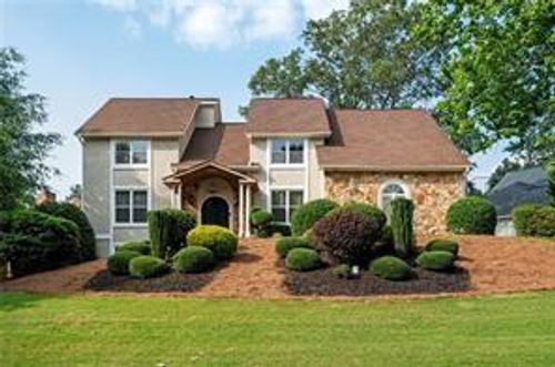 2917 Ashebrooke Dr Ne, Marietta, GA, 30068-2304 | Card Image