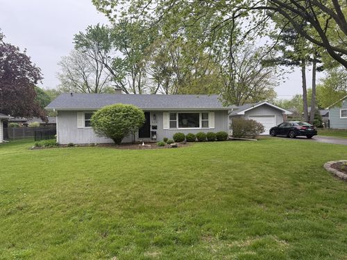 326 Maple Ln, Geneva, IL, 60134-1150 | Card Image