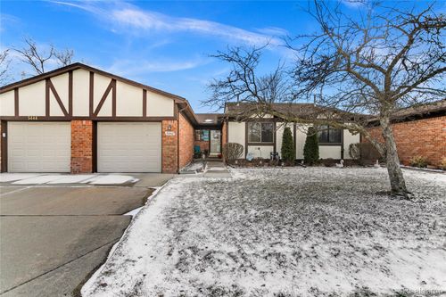 5442 Stanford Ct, Warren, MI, 48091-3838 | Card Image