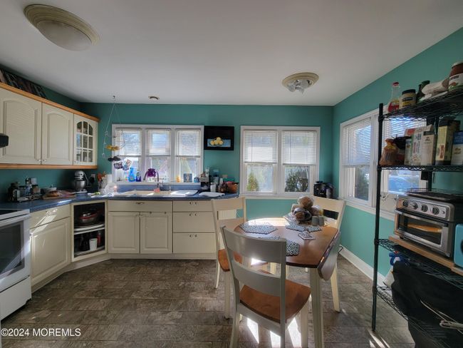 KITCHEN | Image 14
