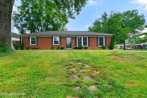 811 Girard Dr, Louisville, KY, 40222-4475 | Card Image