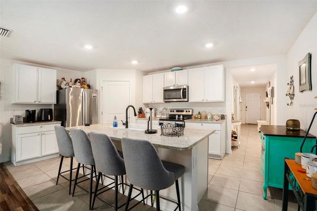 7639 Broad Pointe Dr, House other with 4 bedrooms, 2 bathrooms and null parking in ZEPHYRHILLS FL | Image 10