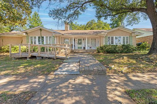 100 Samuel Dr, Tyler, TX, 75701-7943 | Card Image