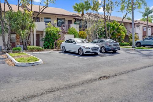 9928 Nob Hill Ct, Sunrise, FL, 33351-4625 | Card Image