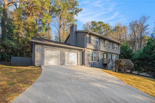 971 Willow Run, Stone Mountain, GA, 30088-2444 | Card Image