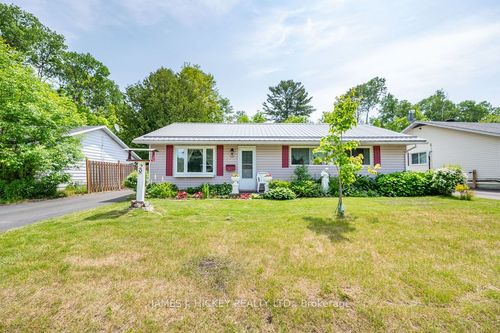 28 Lasalle Dr, Deep River, ON, K0J1P0 | Card Image