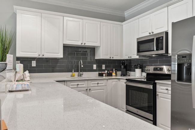 APT-104 - 4861 Luster Leaf Cir, Condo with 3 bedrooms, 2 bathrooms and null parking in Myrtle Beach SC | Image 8