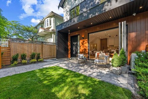 1-6318 Sophia Street, Vancouver, BC, V5W2W6 | Card Image