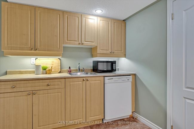 213 Farrier Cres, House other with 4 bedrooms, 4 bathrooms and 4 parking in Peterborough ON | Image 28