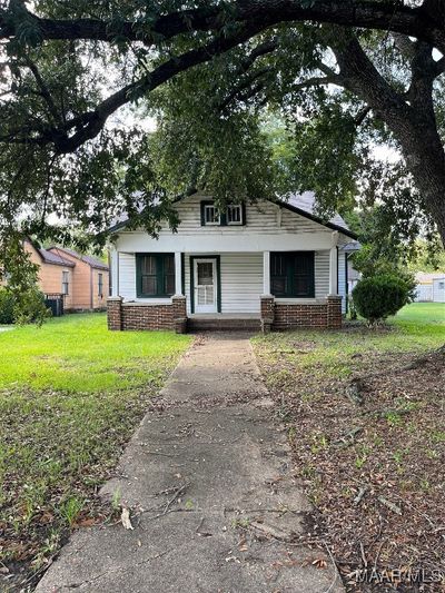 2183 Broad Street, House other with 3 bedrooms, 1 bathrooms and null parking in Selma AL | Image 1