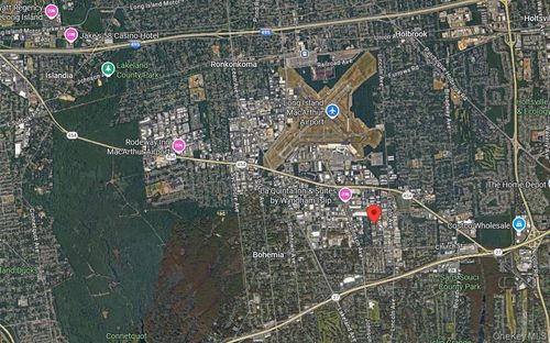 200 Knickerbocker Ave, Bohemia, NY, 11716-3158 | Card Image