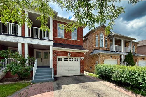 189 Warwick Cres, Newmarket, ON, L3X2S3 | Card Image