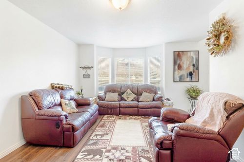 489 Wall Ave, Ogden, UT, 84404-4237 | Card Image