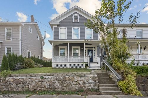 119 Wall St, Belvidere, NJ, 07823-1009 | Card Image