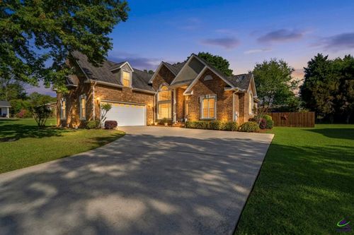 100 Constance Ct, Perry, GA, 31069-3844 | Card Image