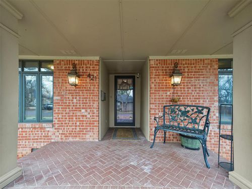 421 W Bert Ave, Pauls Valley, OK, 73075-1415 | Card Image