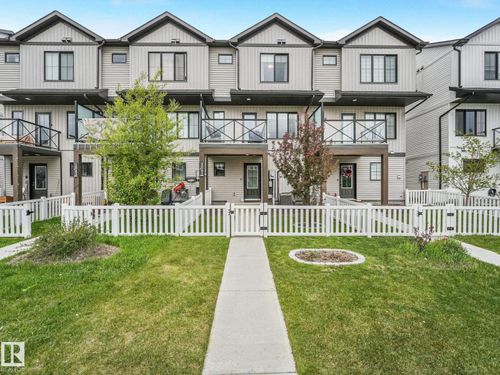 1061 Cy Becker Rd Nw, Edmonton, AB, T5Y4B7 | Card Image