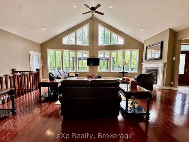 410 Lake Rosalind Rd 4, House other with 3 bedrooms, 3 bathrooms and 10 parking in Hanover ON | Image 7