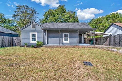 5011 Beverly Dr, Beverly Hills, TX, 76711-1013 | Card Image