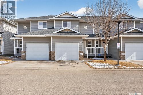 210-851 Chester Rd, Moose Jaw, SK, S6J0A4 | Card Image