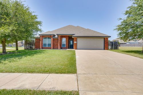 705 Carmen Ana Ave, Grandview, TX, 76050-5407 | Card Image