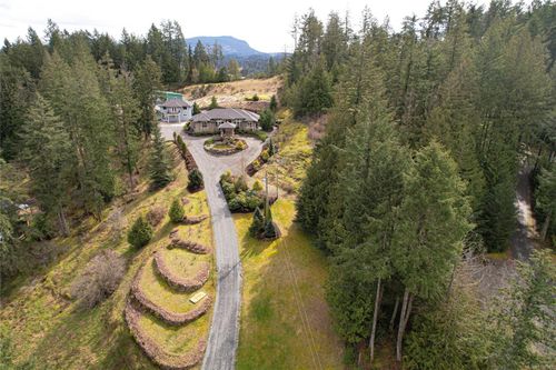 7487 Relke Rd, Duncan, BC, V9L6A7 | Card Image