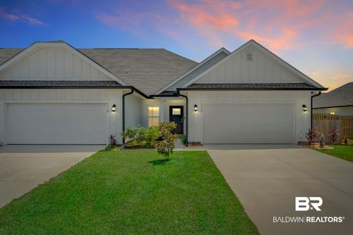 9904 Willet Way, Foley, AL, 36535-7484 | Card Image