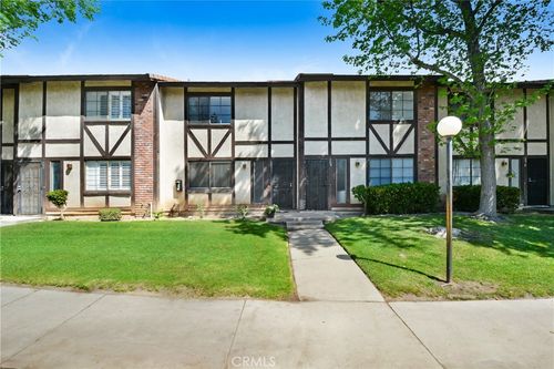 166 E Merrill Ave, Rialto, CA, 92376 | Card Image