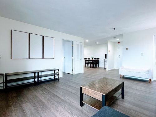 apt-816-115 W Squantum St, Quincy, MA, 02171-2116 | Card Image