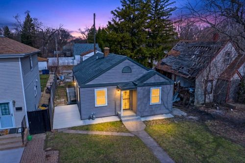 107 E 149th St, Harvey, IL, 60426-2214 | Card Image